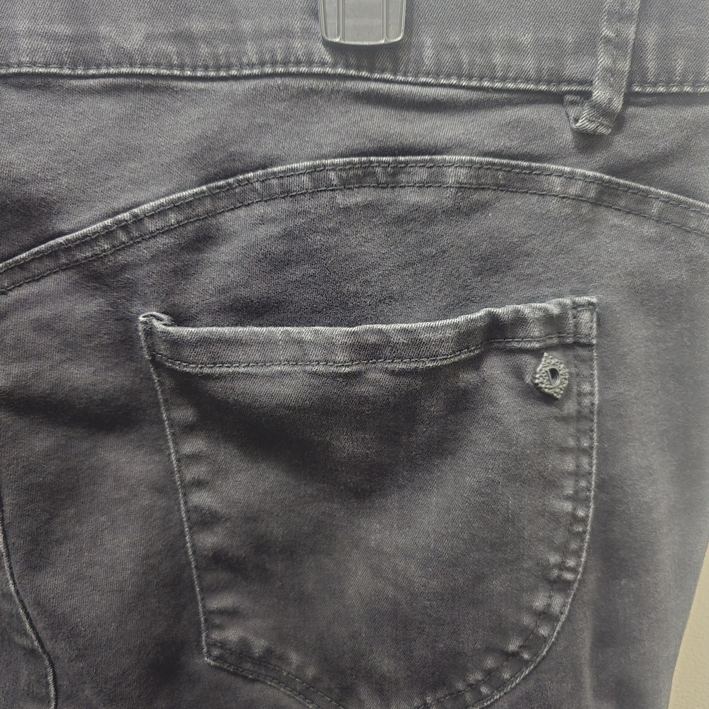 Democracy "Ab" solution Black Slim Straight Leg Jeans - Size 20W - Picture 6 of 13